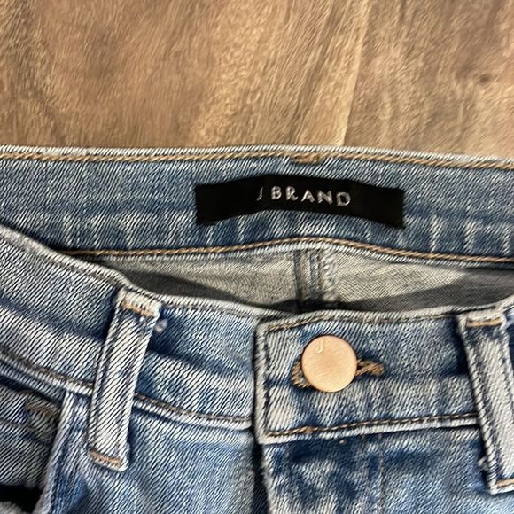 J Brand jeans💙 - Picture 3 of 6